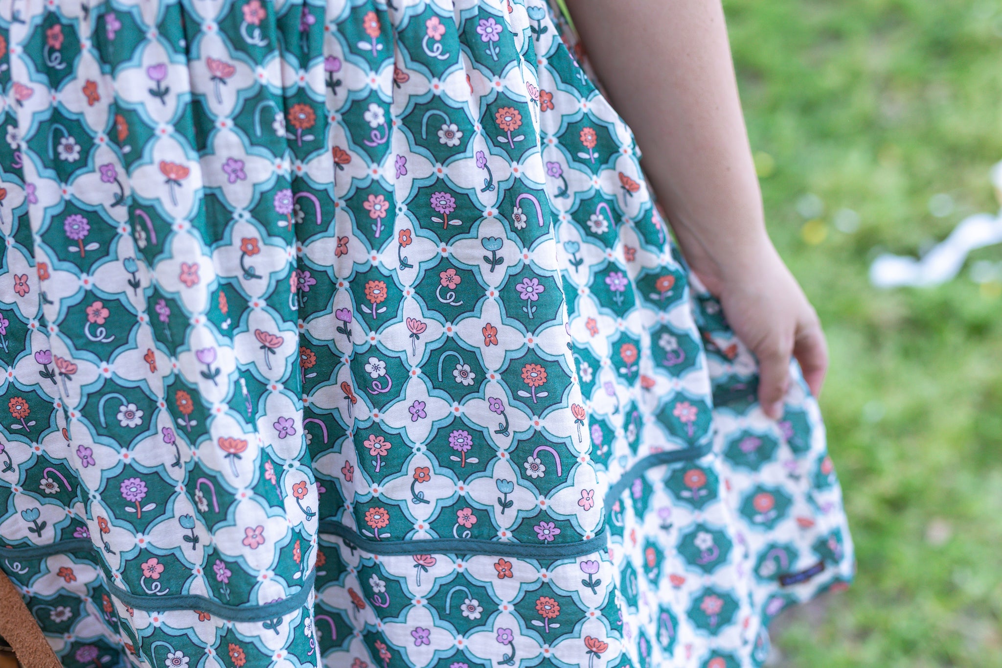 Women's Dress | Heartfelt Vintage Grace