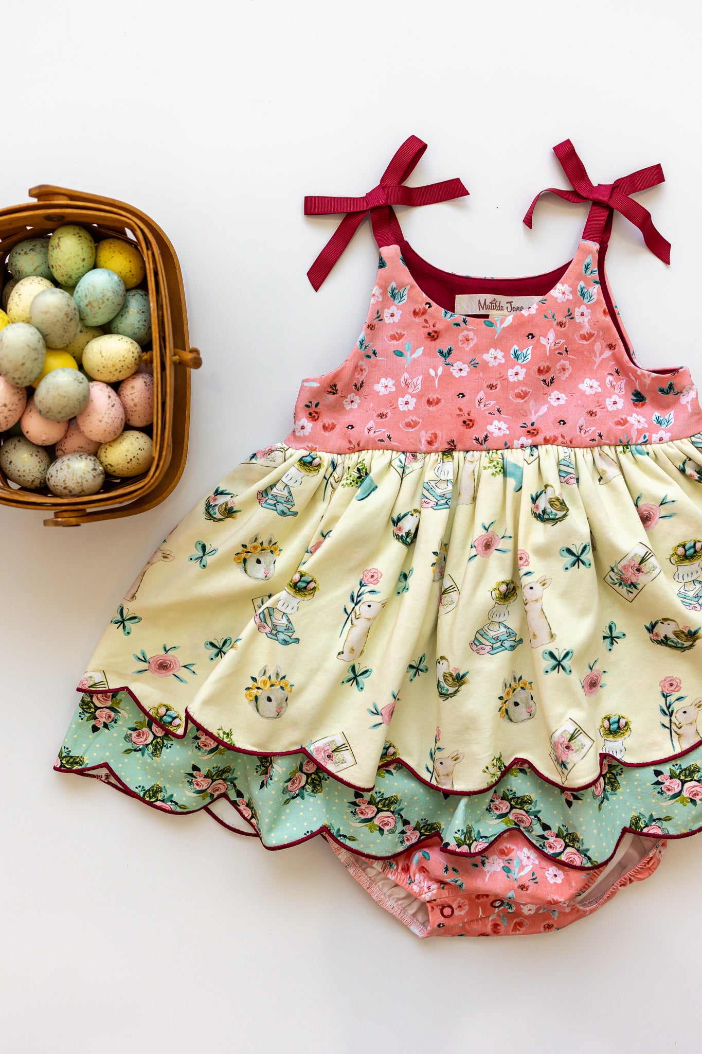 Cottontail Springs Scalloped Bubble