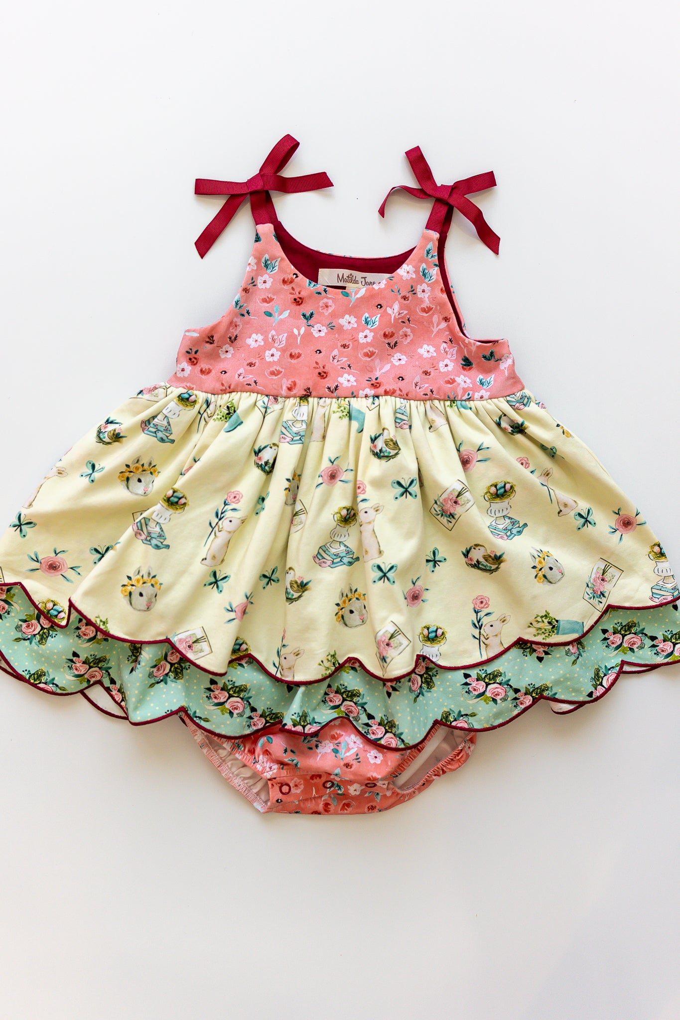 Cottontail Springs Scalloped Bubble