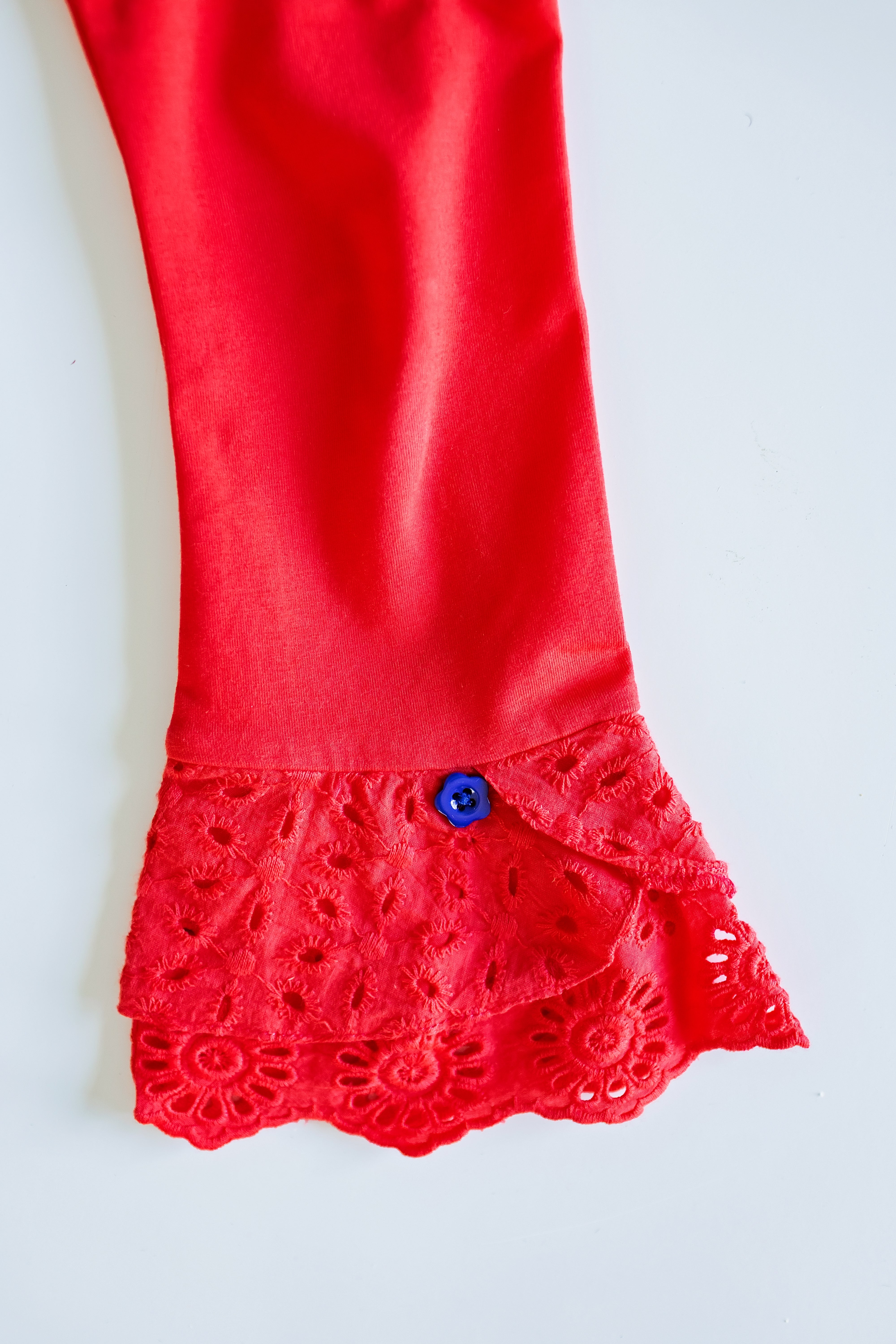 Cozy Hollow Ruffle Leggings (Pre-Order)