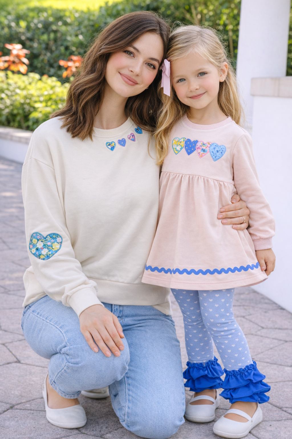 Women's Hearts In A Row Applique Sweater (Runs Small)