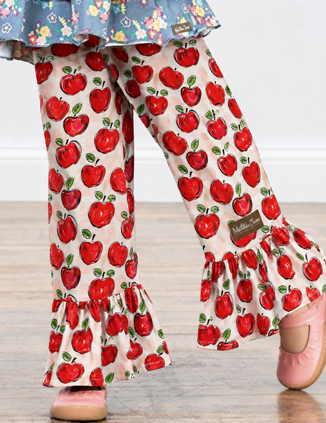Apple of My Eye Big Ruffles (Pre-order)