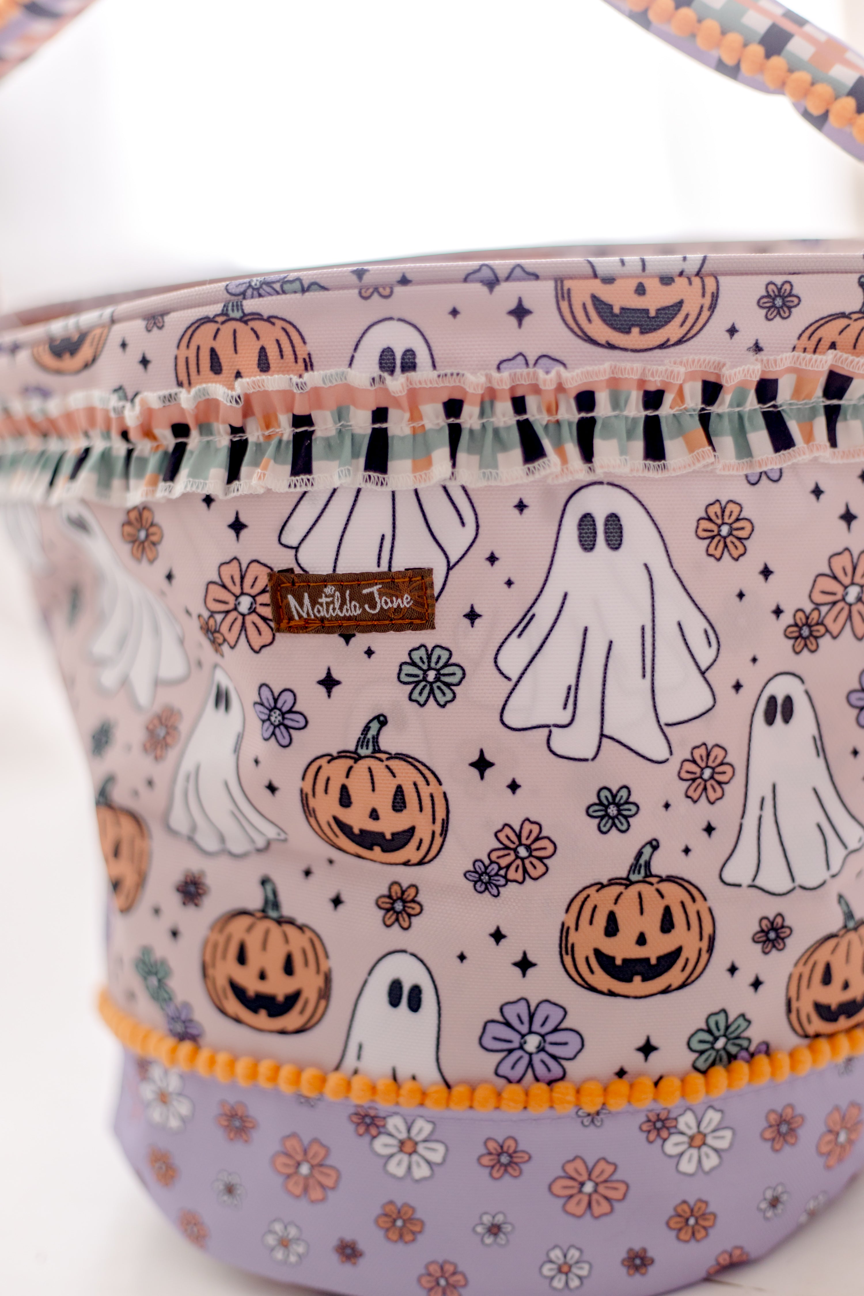 Ghouls & Giggles Basket