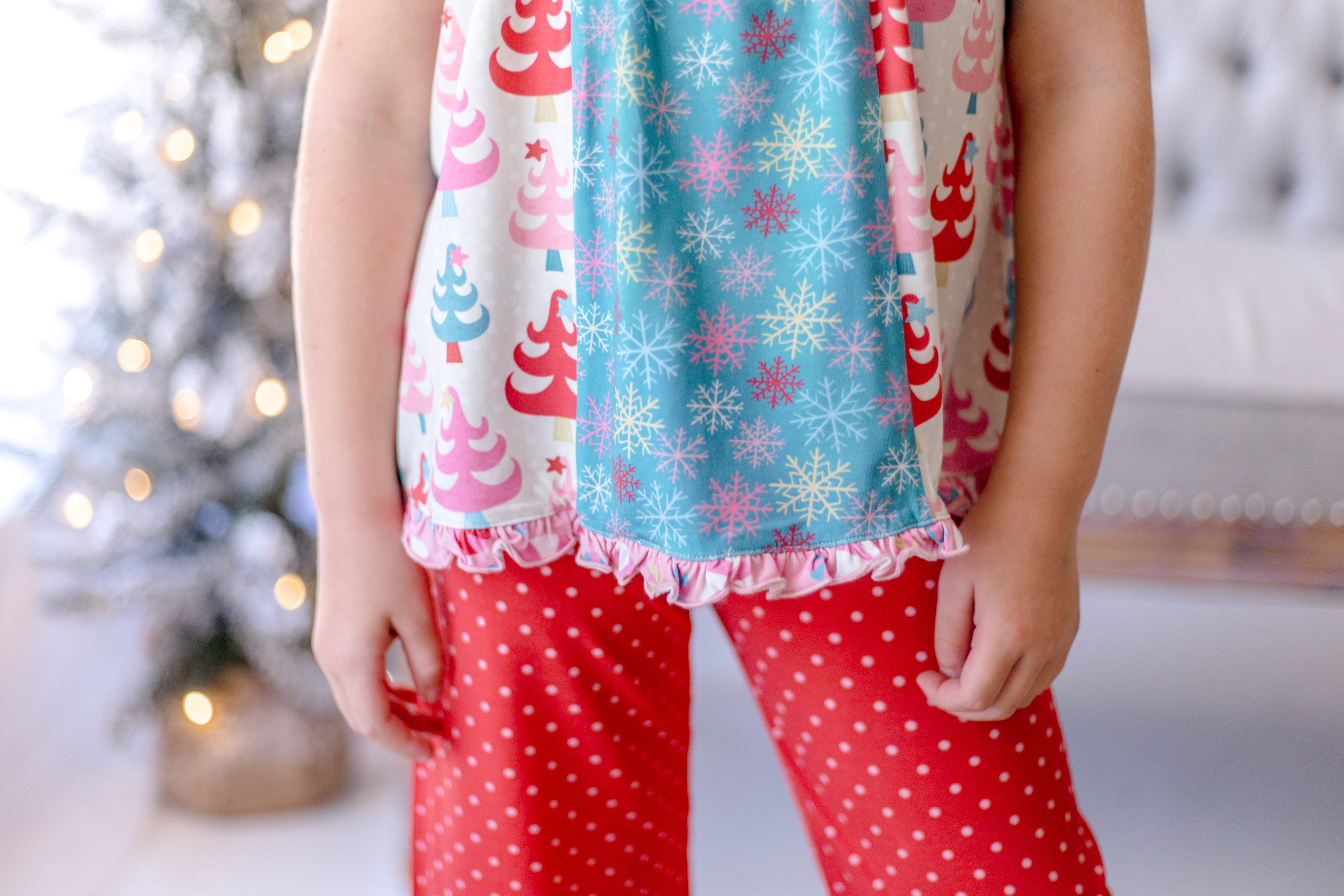 Twinkle Tree Treasures Lounge Set