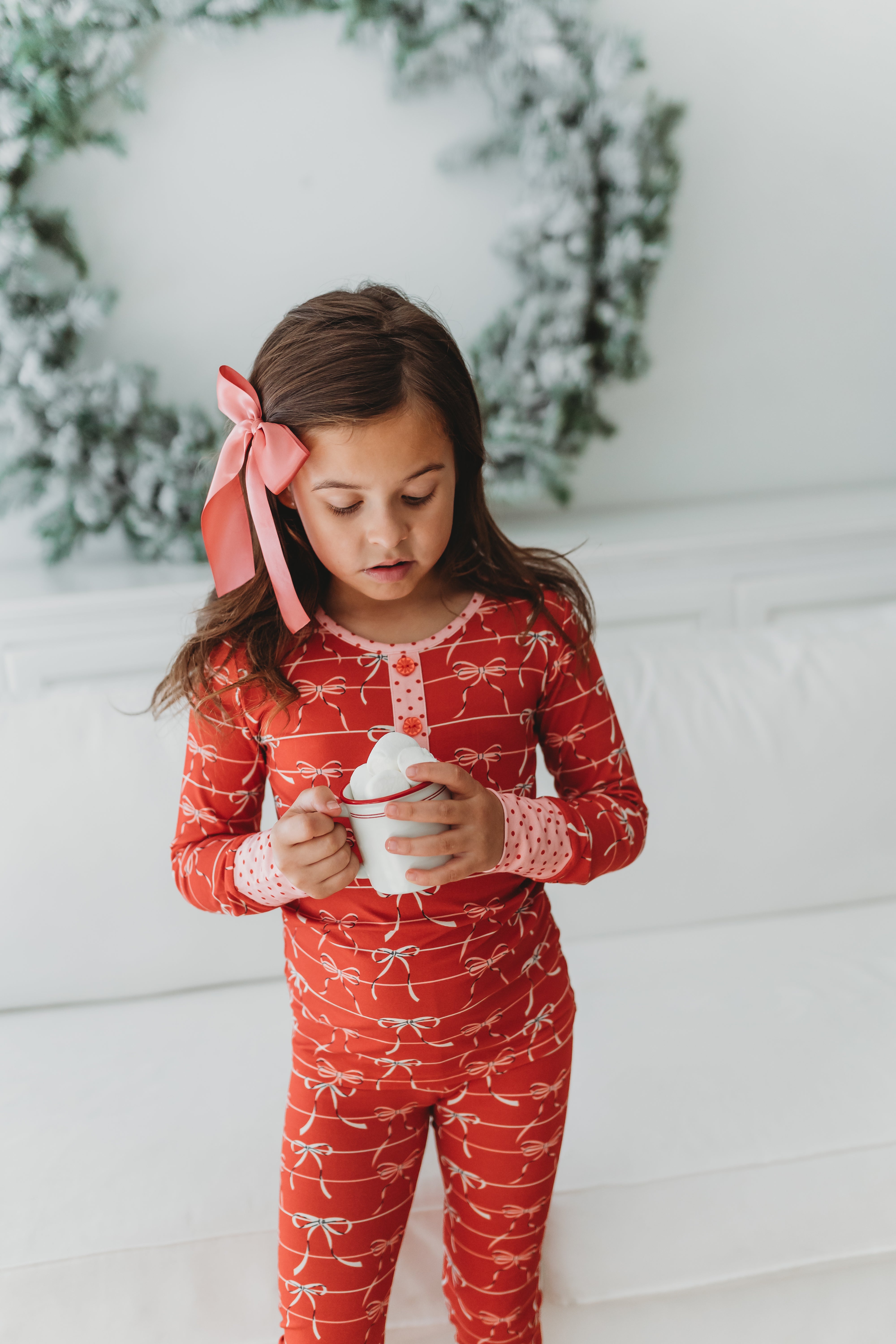 Bows Of Holly Lounge Set