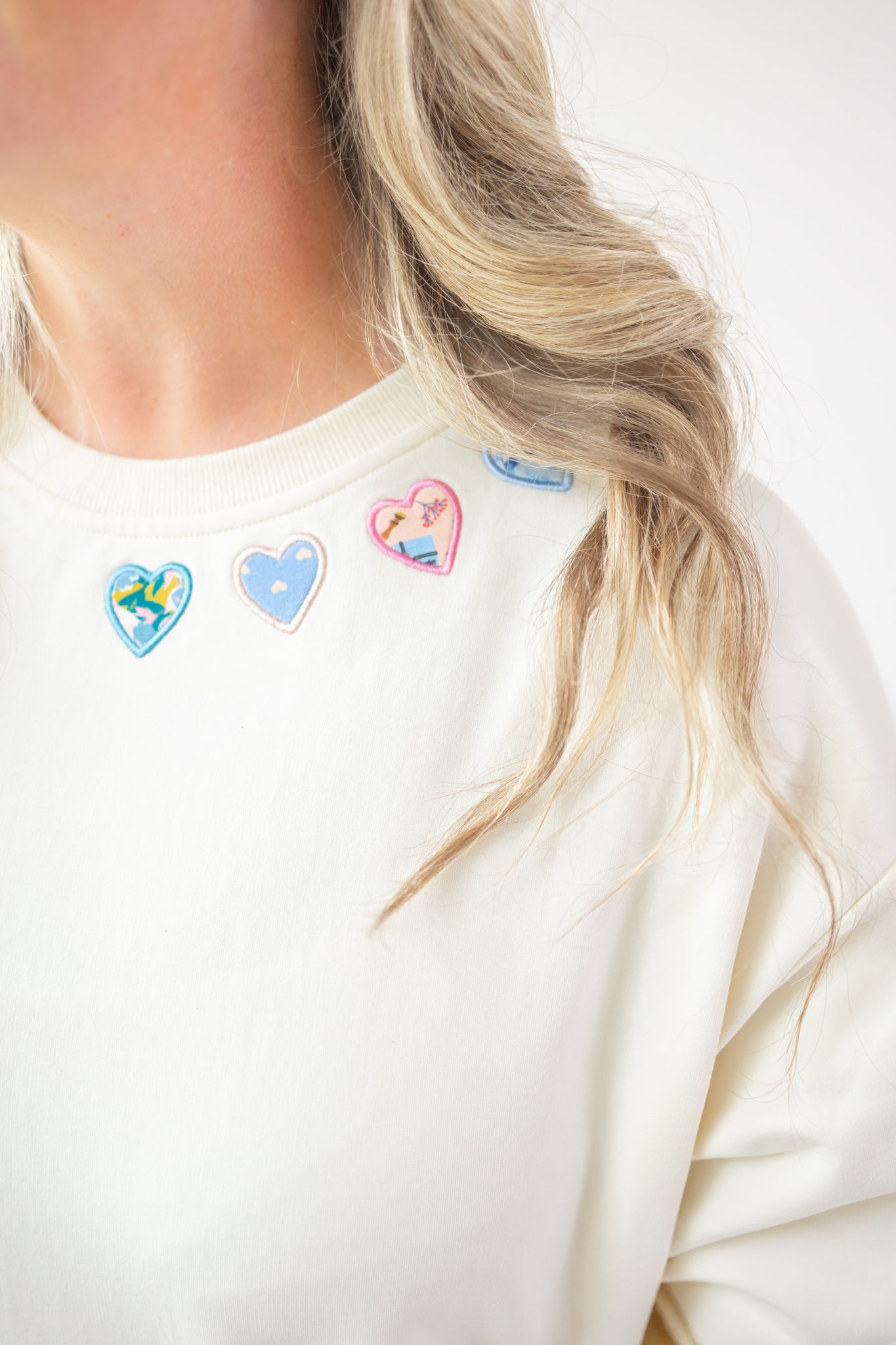 Women's Hearts In A Row Applique Sweater (Runs Small)