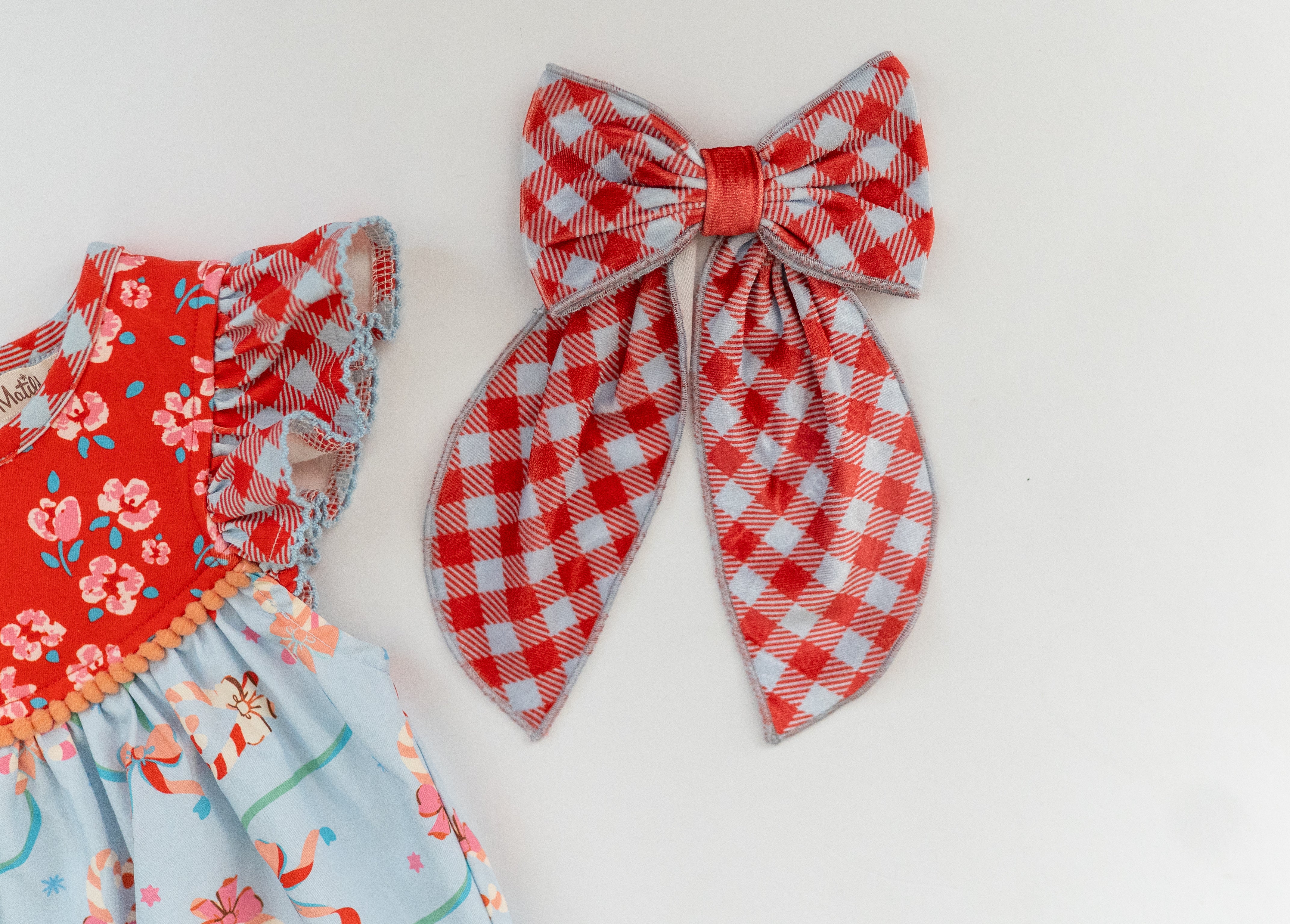 Deck The Plaids Hairbow (Pre-Order)
