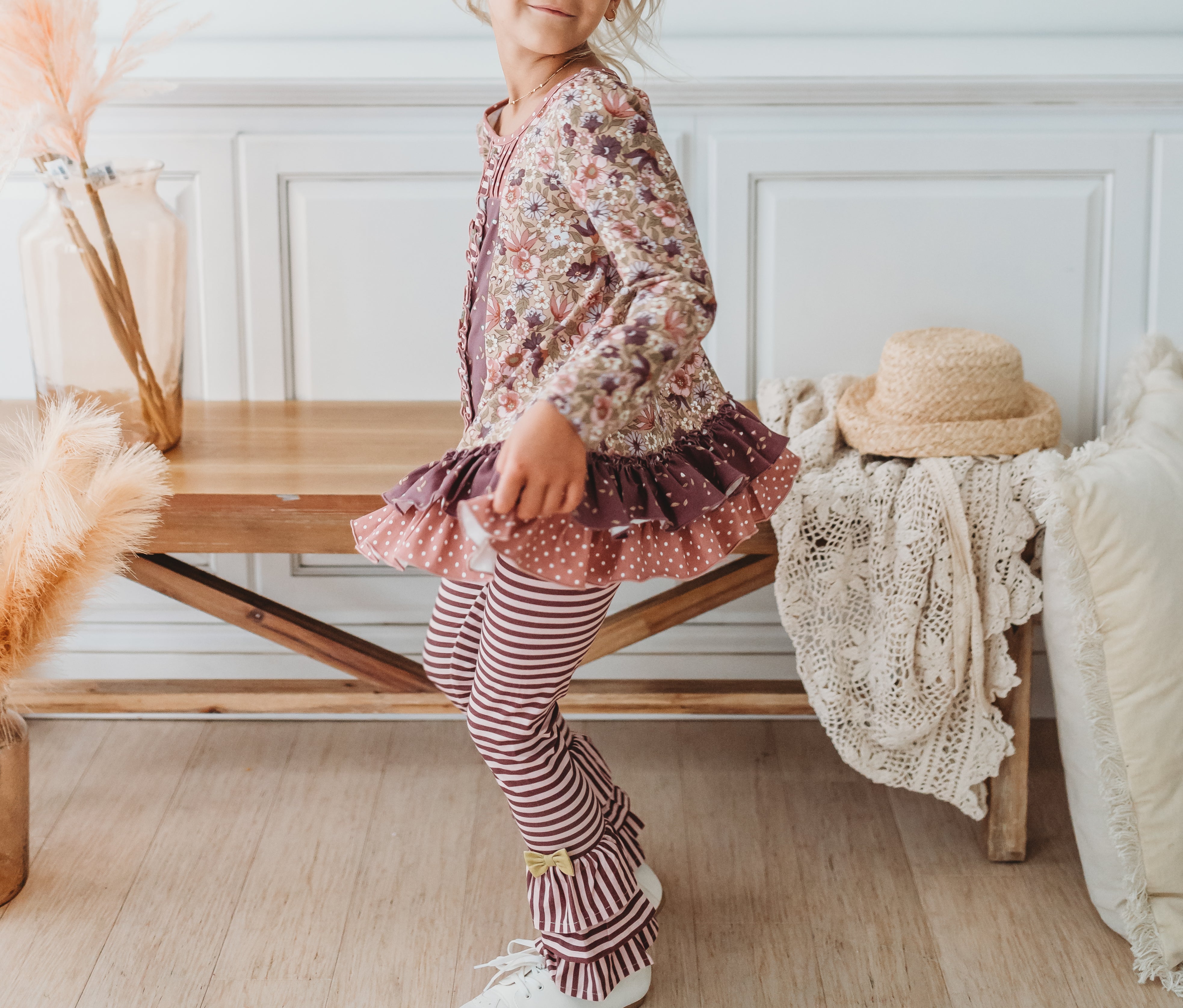 Tangled in Twigs Ruffle Leggings (Pre-Order)