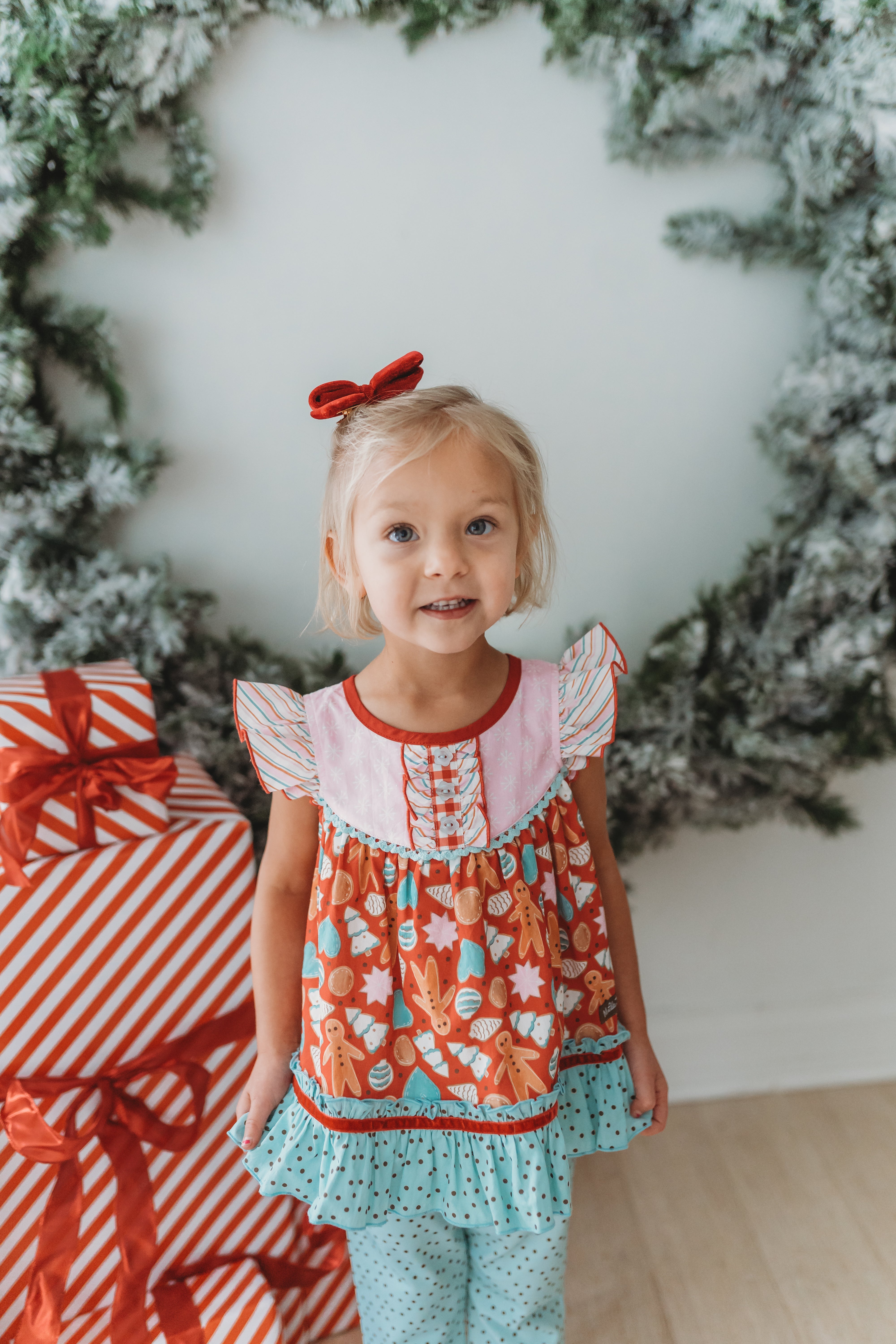 Peppermint Dot Parade Scrappy Leggings