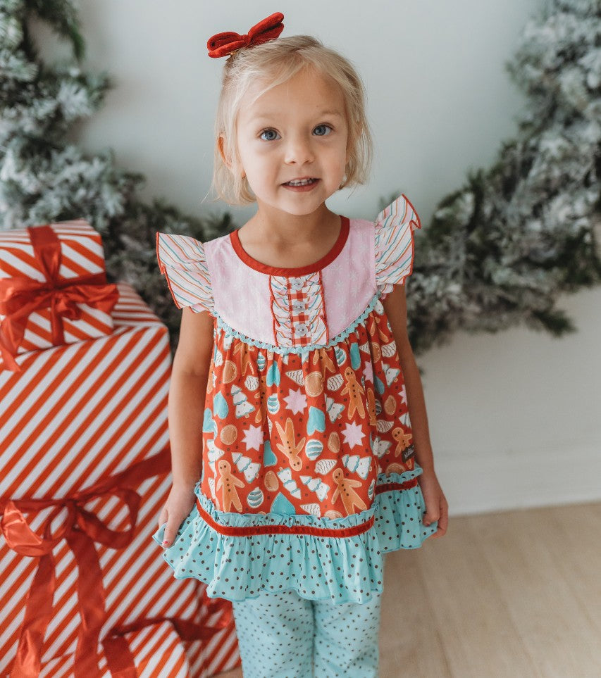 Merry Gingerbread Moments Tunic (Pre-Order)