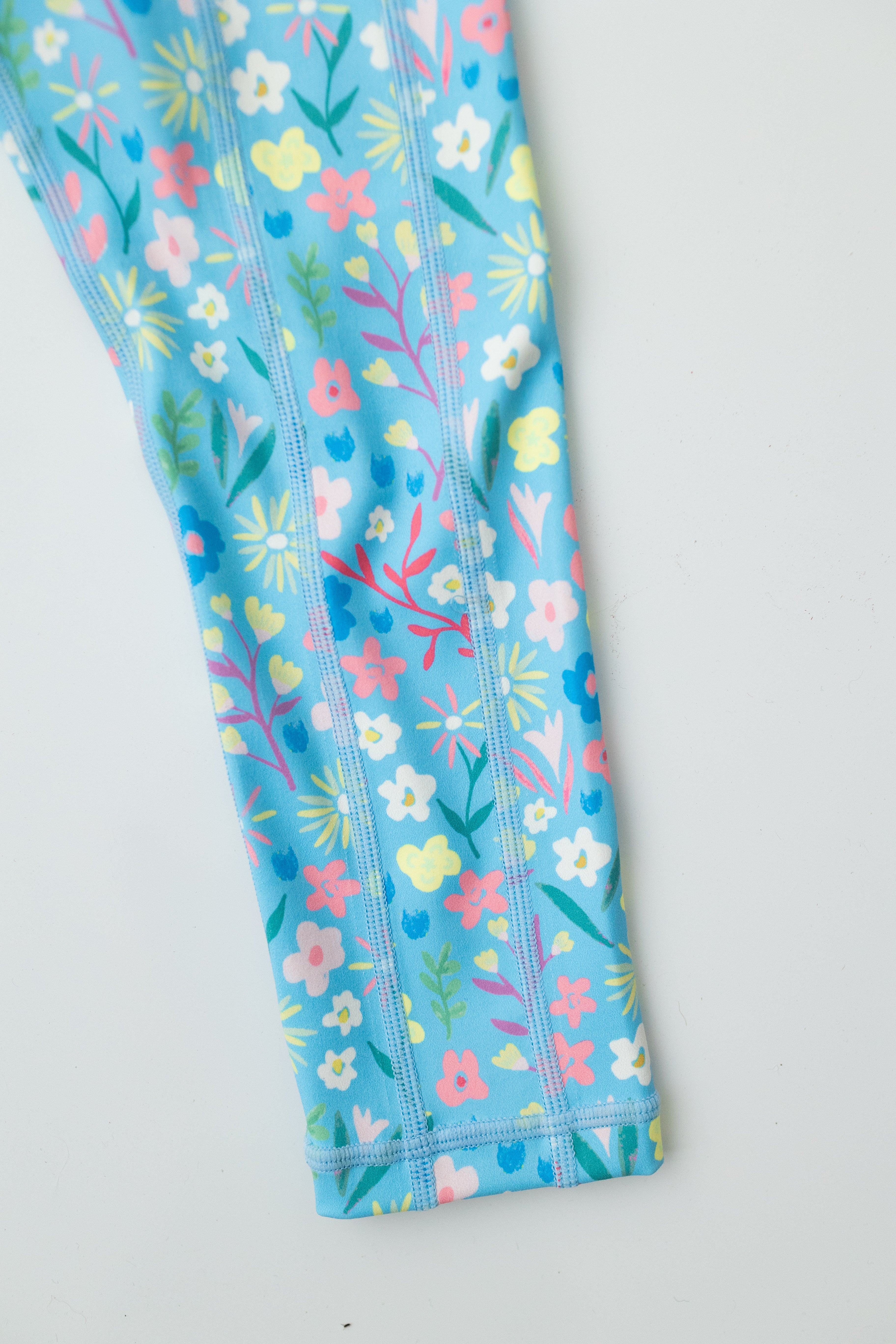 Joyful Jamboree Active Leggings (Runs Small)