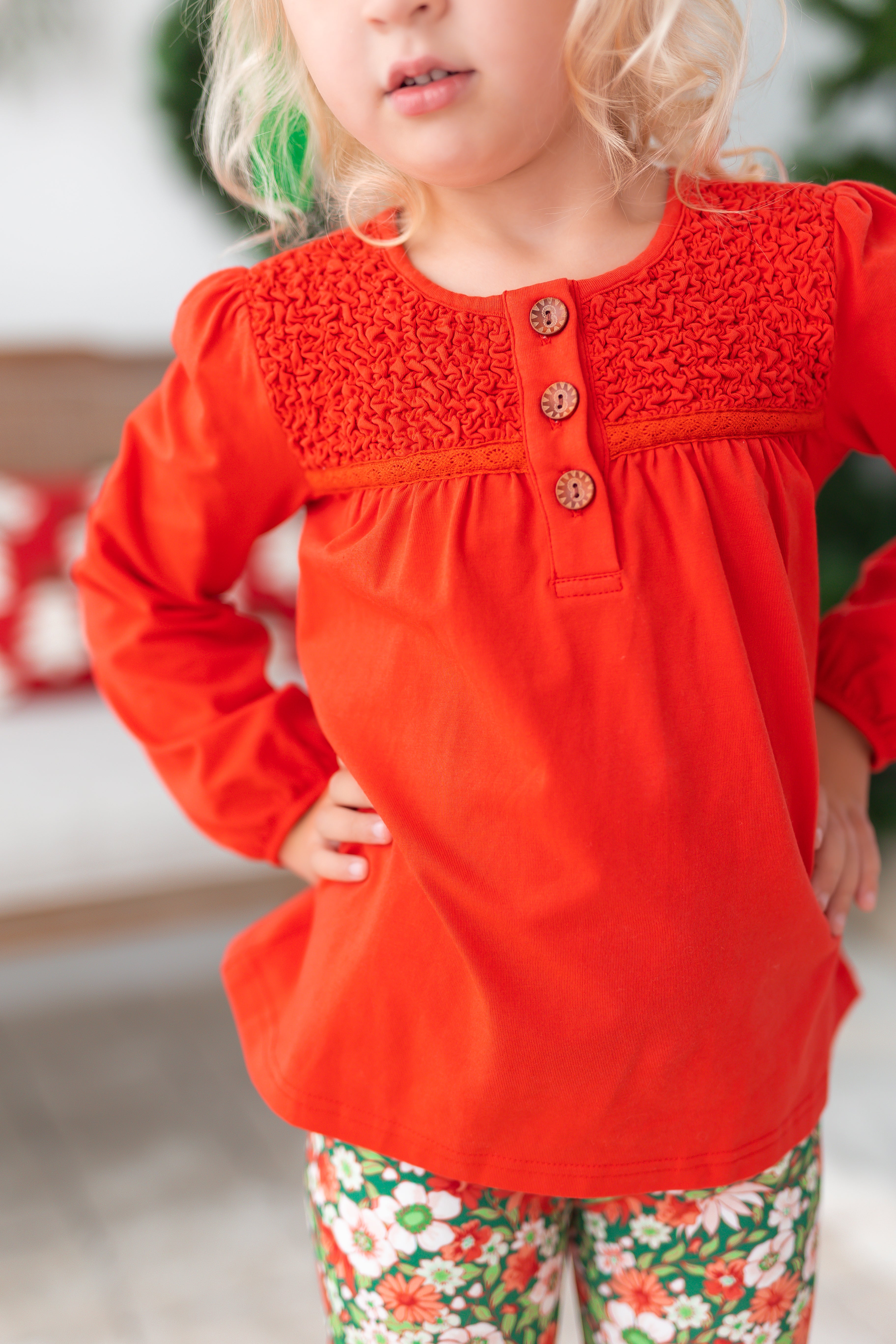 Cranberry Cheer Tunic (Pre-Order)