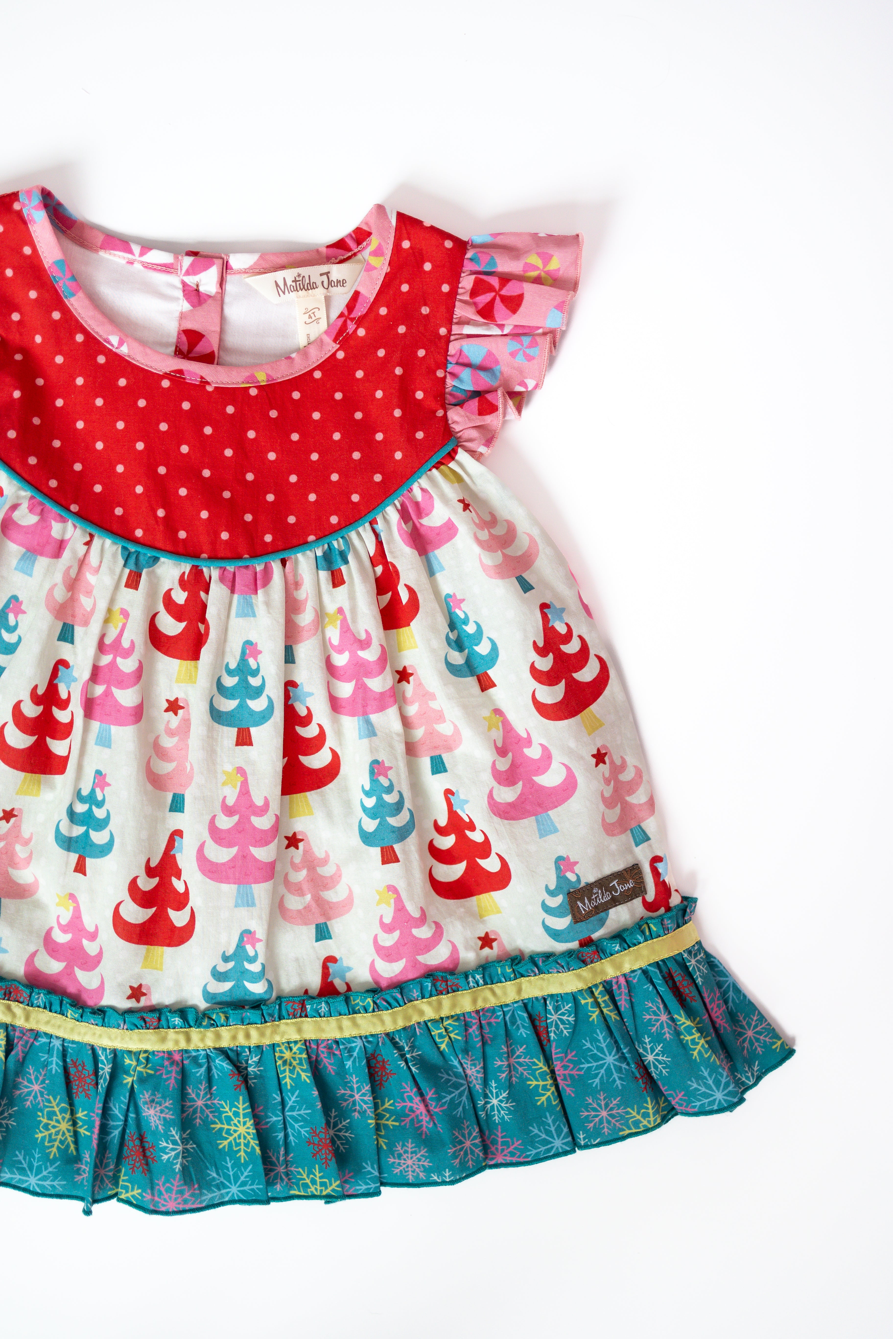 Twinkle Tree Treasures Tunic (Pre-Order)