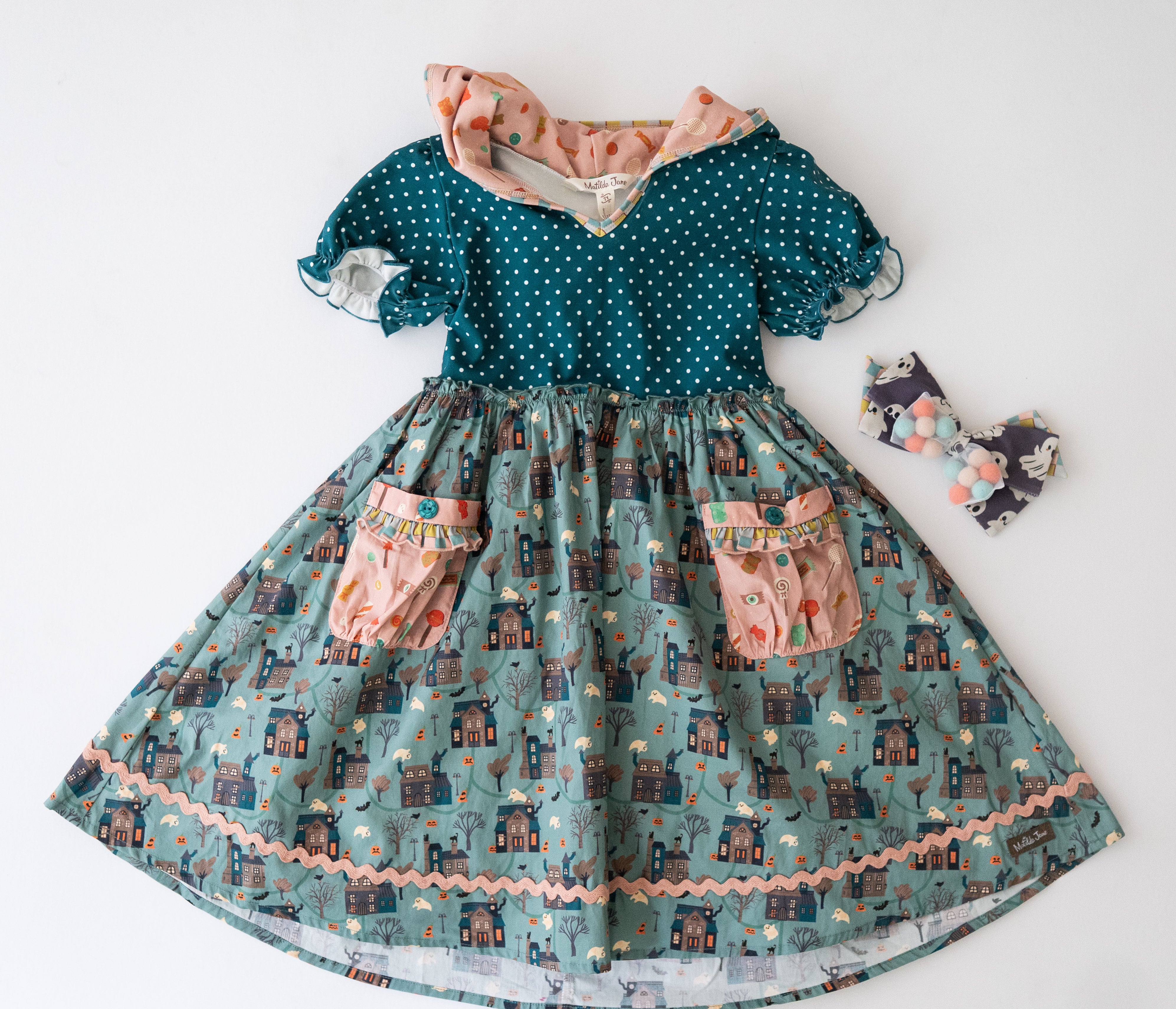 Little Haunts Lane Pom Pom Bow (Pre-Order)