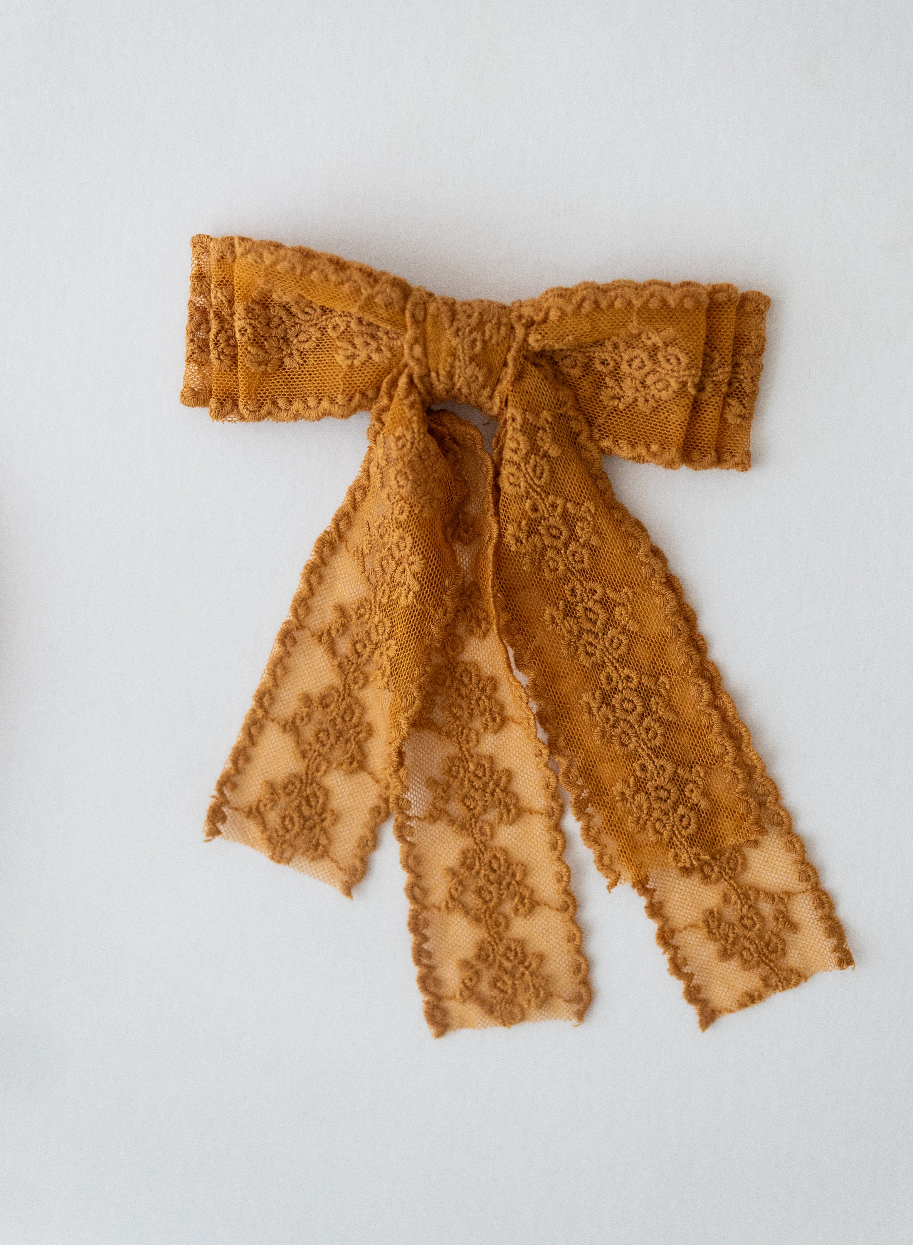 Leaf It to Lace Bow (Pre-Order)
