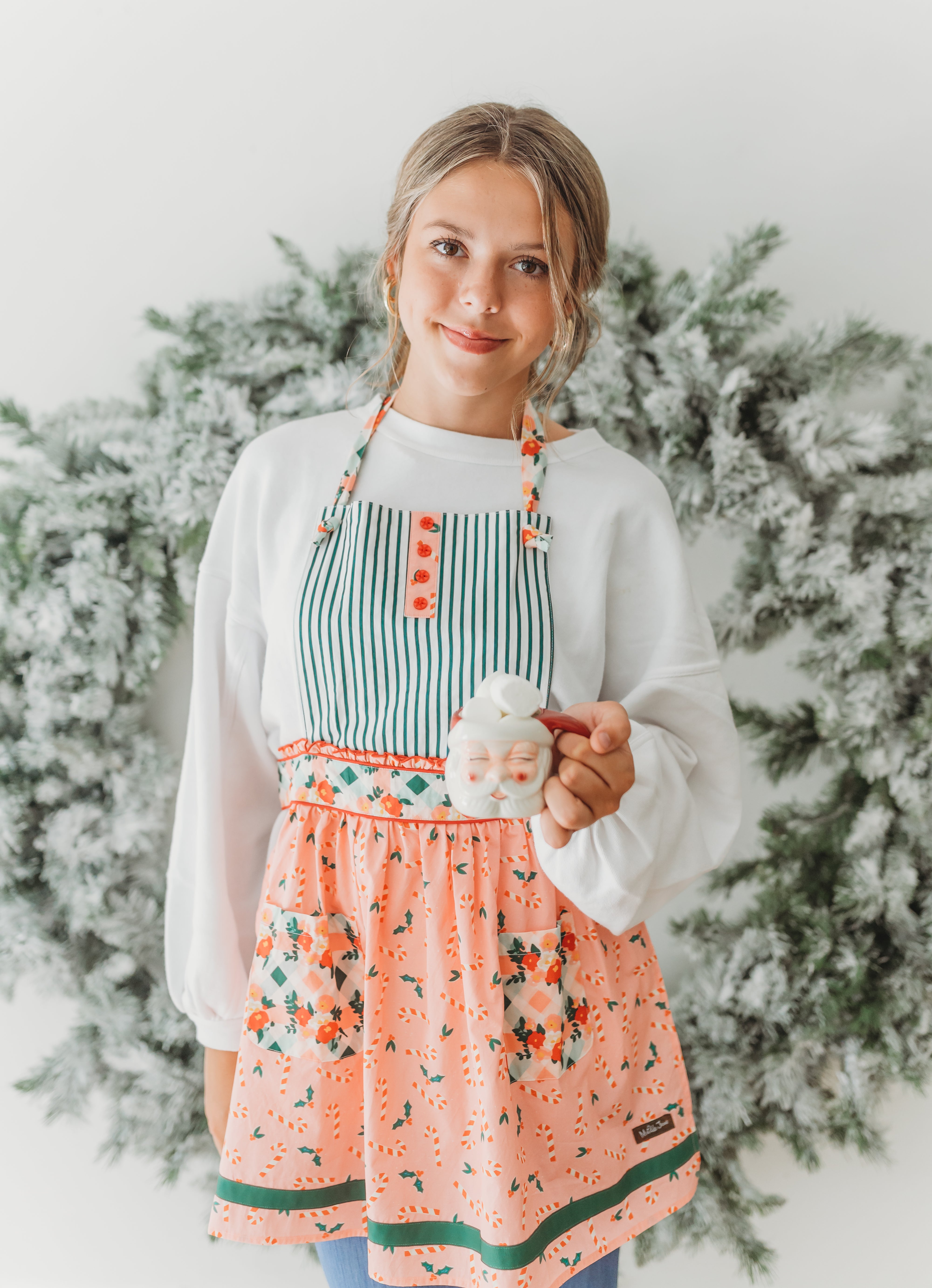 Peppermint Swirl Dreams Apron (Womens)