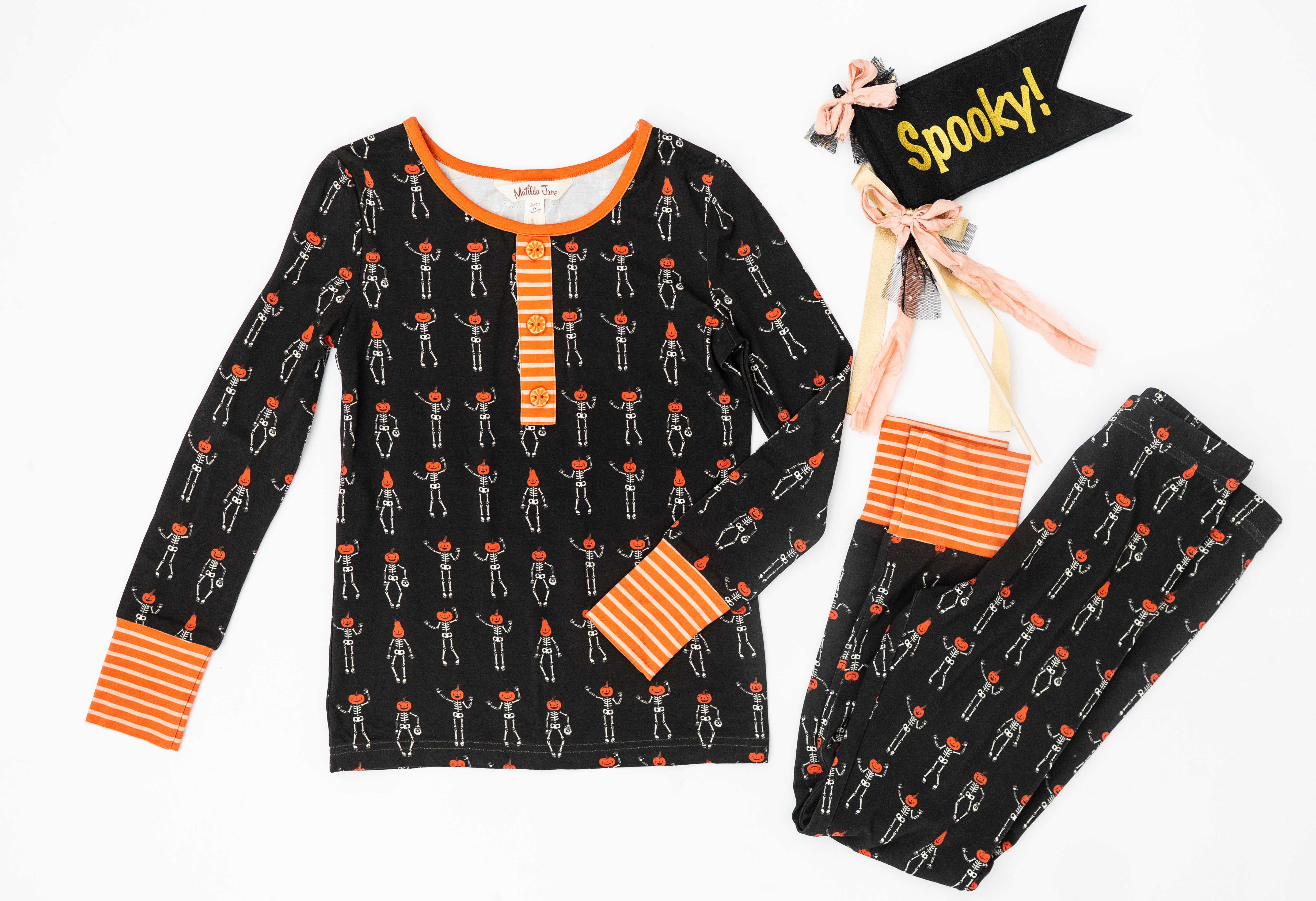 Skelly Snuggles Lounge (Pre-Order)