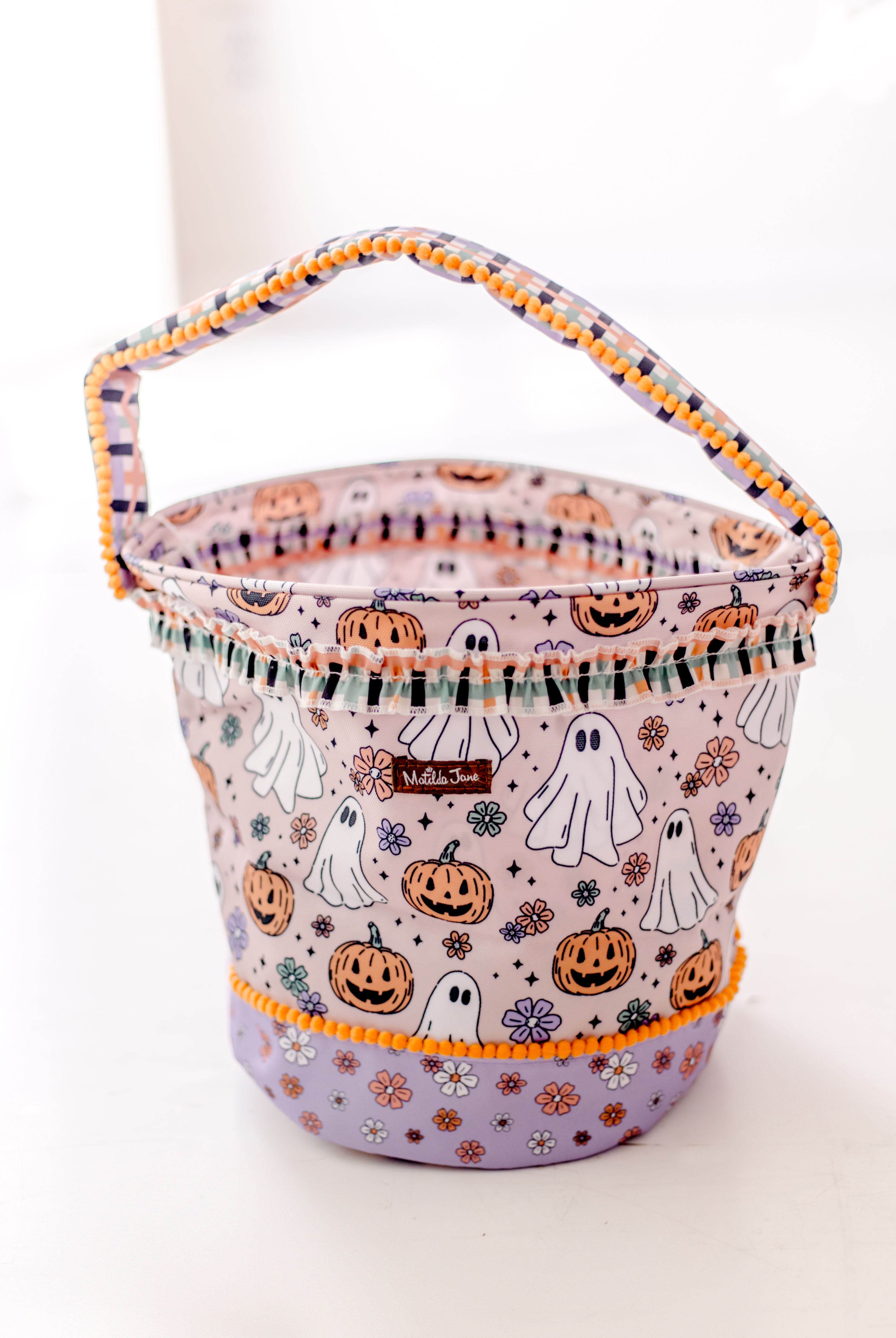 Ghouls & Giggles Basket