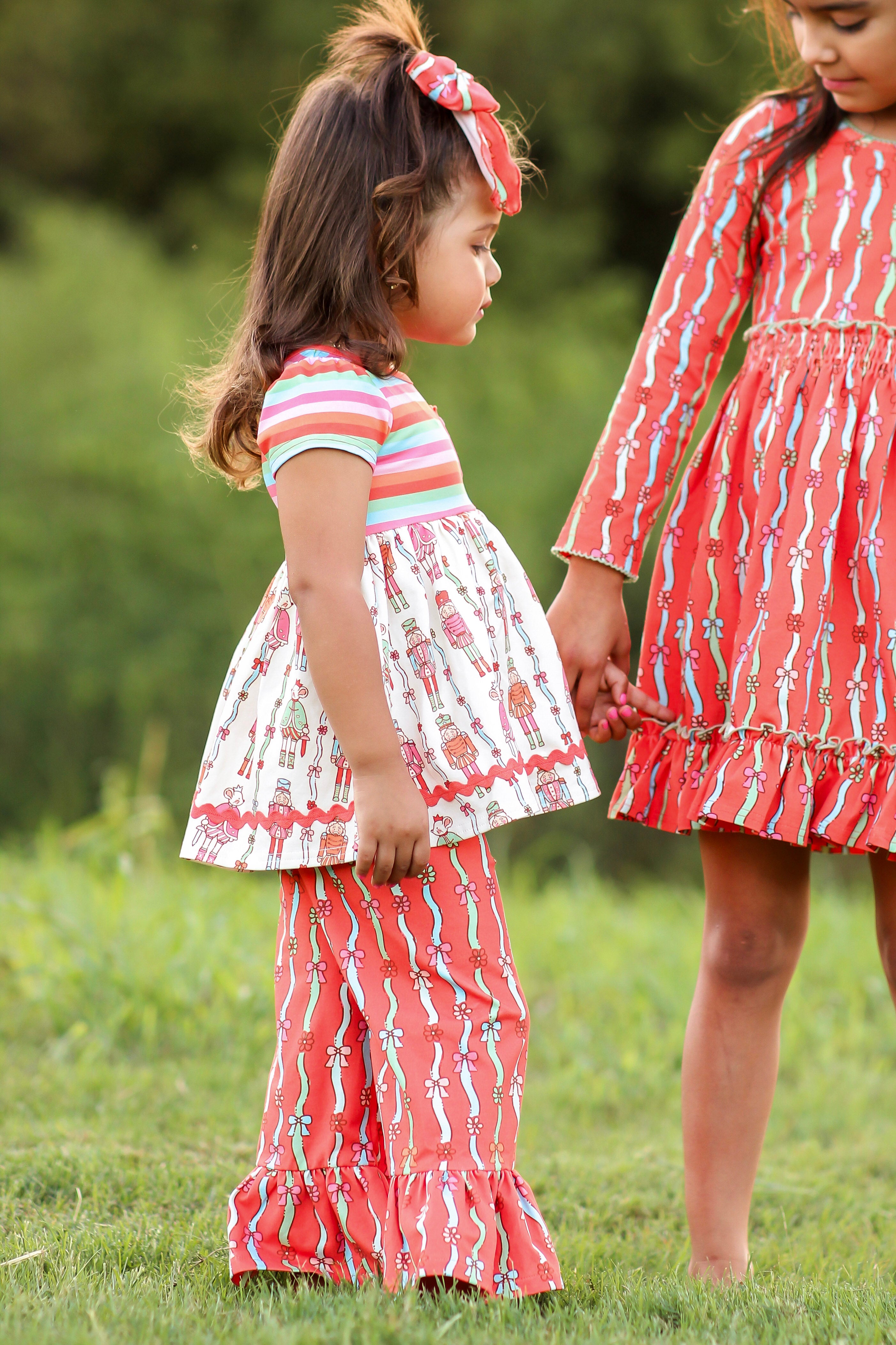 Bows In A Row Big Ruffles (Pre-Order)