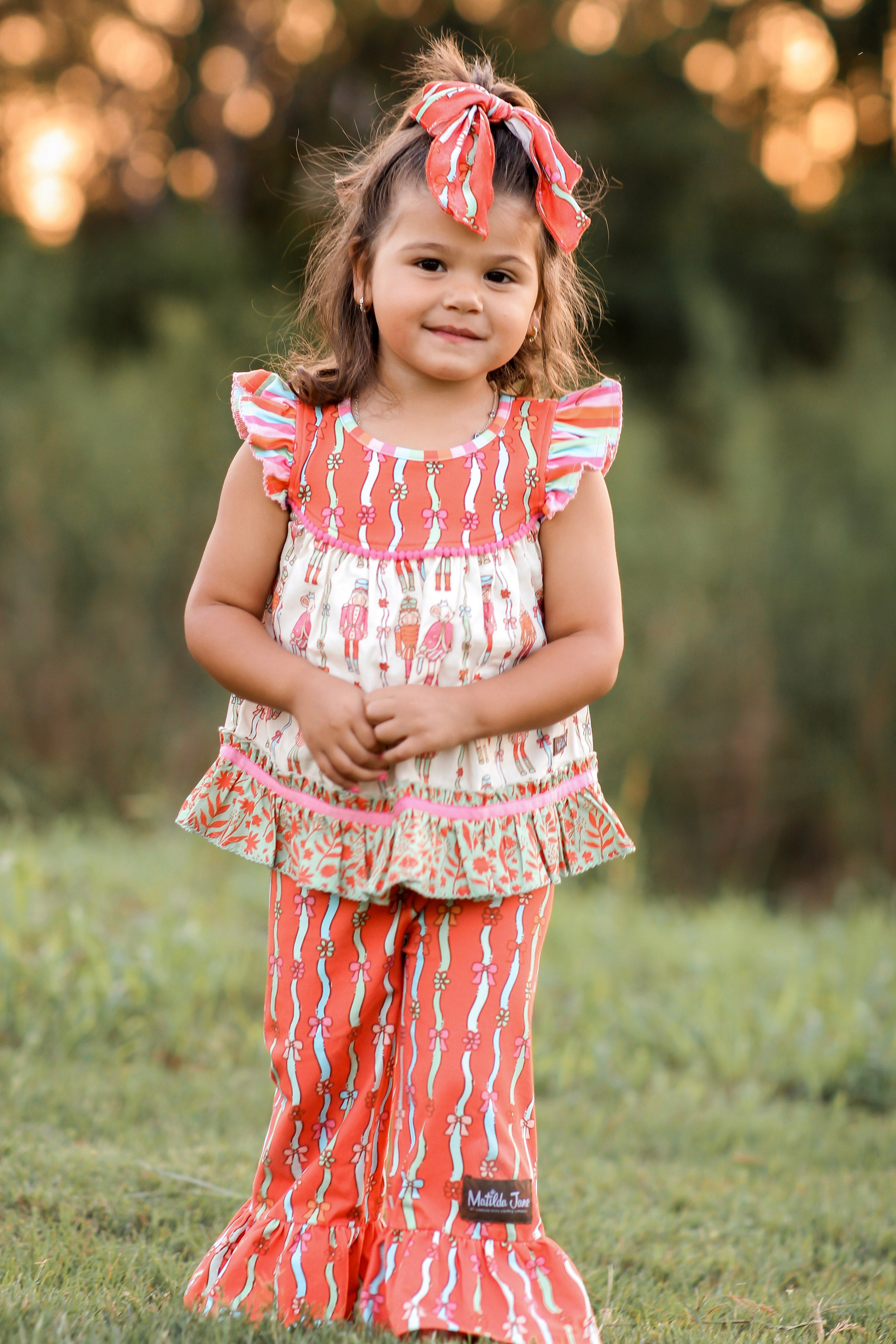 Bows In A Row Big Ruffles (Pre-Order)