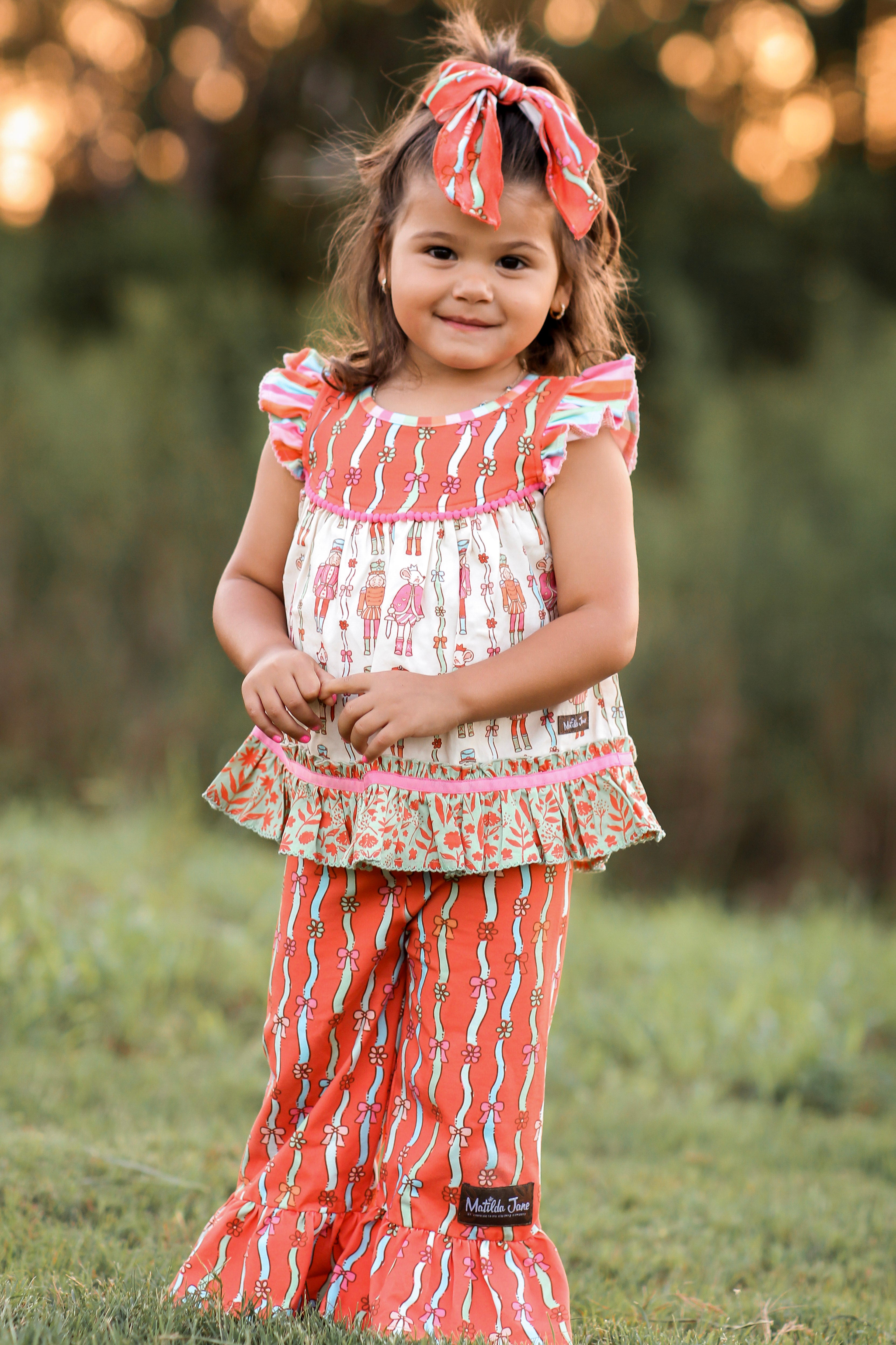 Bows In A Row Big Ruffles (Pre-Order)