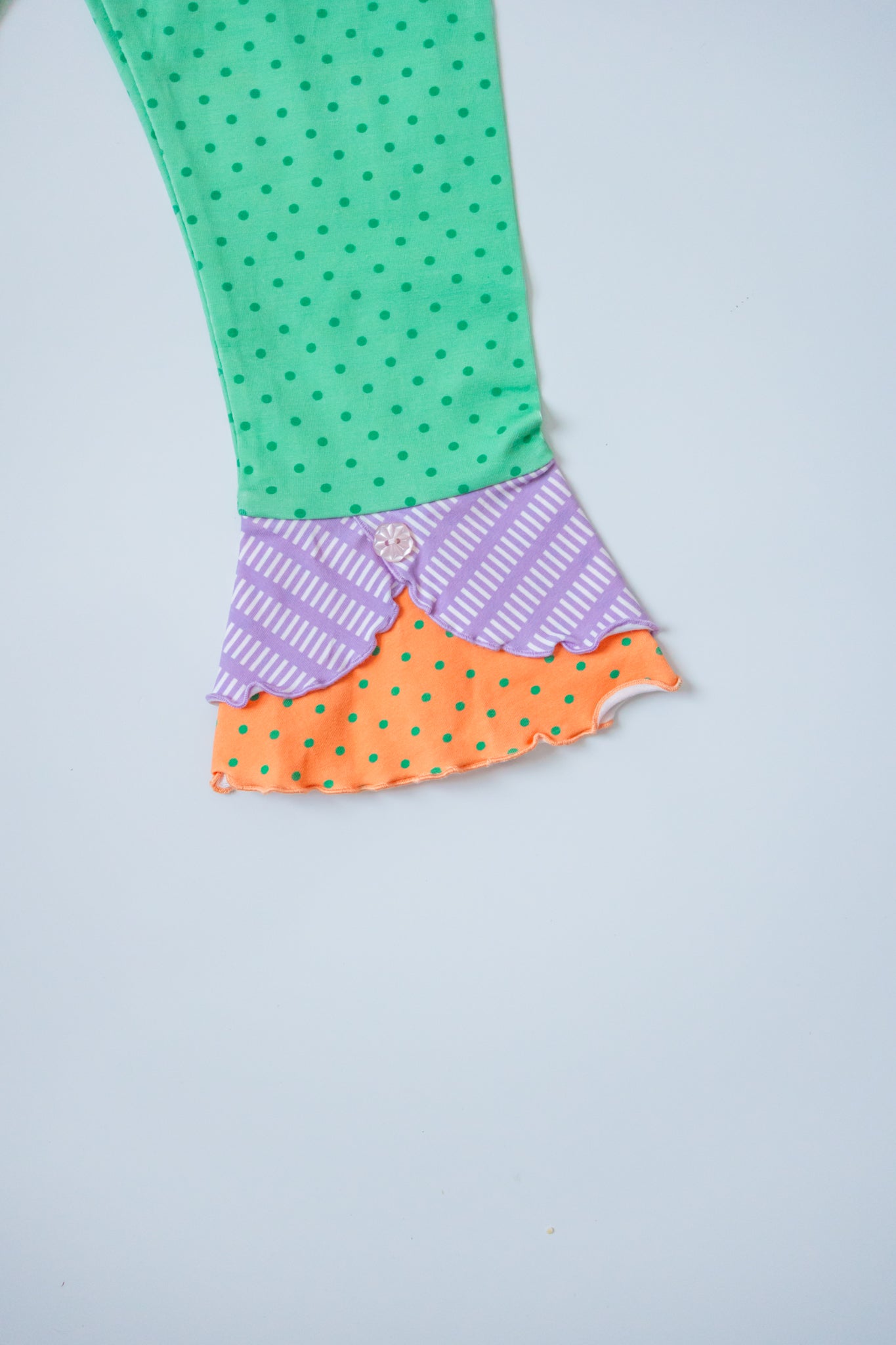 Ruffle Skies Scrappy Leggings