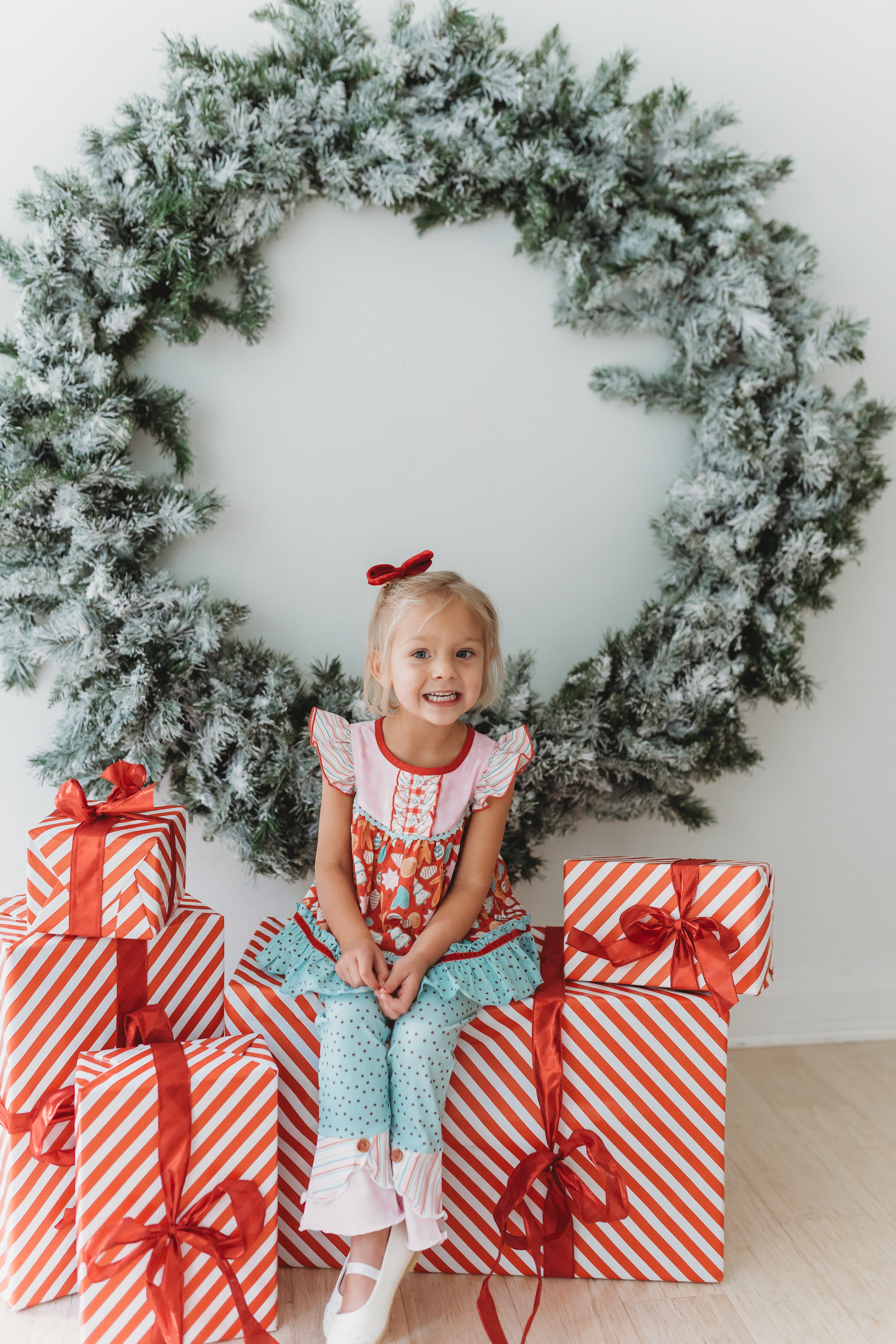 Peppermint Dot Parade Scrappy Leggings (Pre-Order)