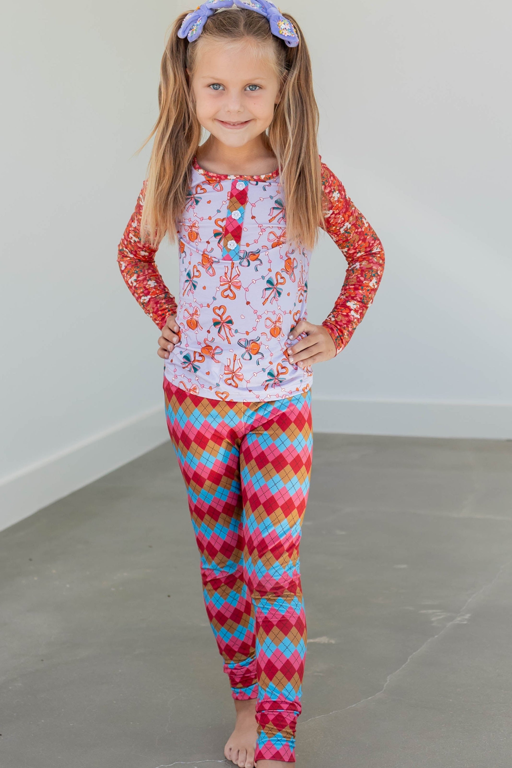 Model is wearing a size 7Y