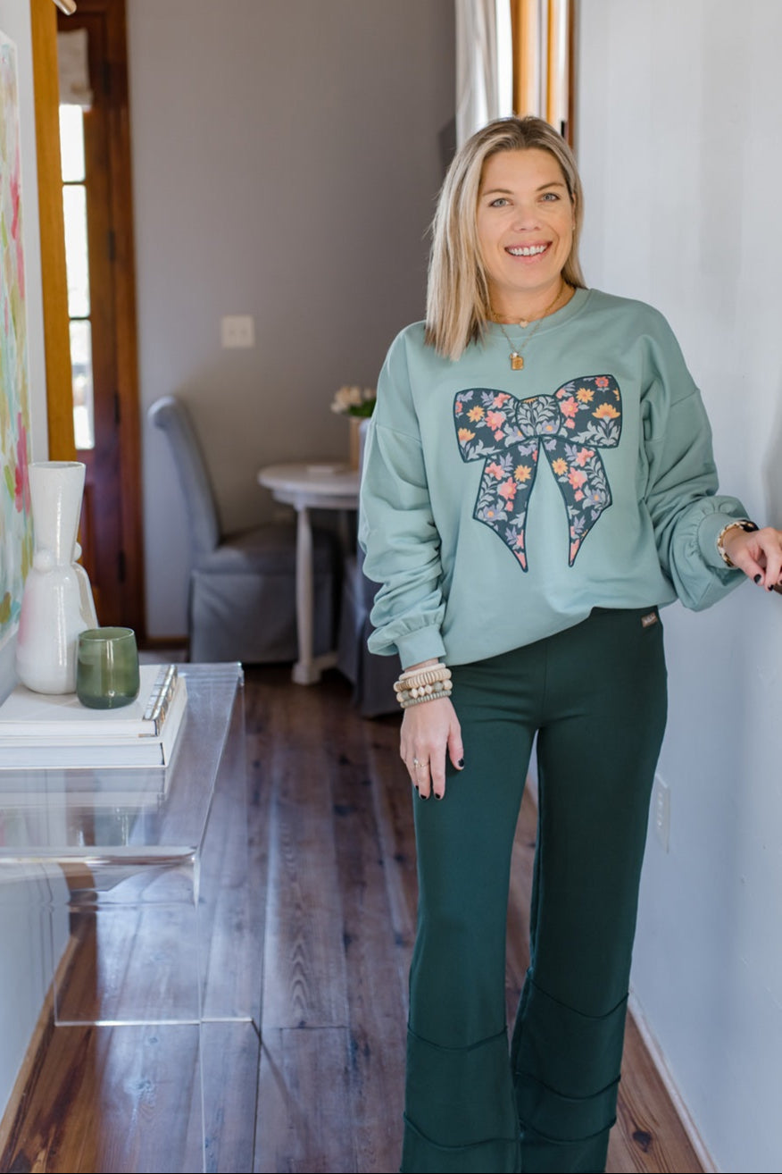 Women's Bow & Bramble Sweater (Pre-Order)