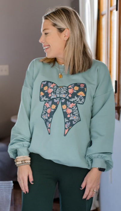 Women's Bow & Bramble Sweater (Pre-Order)