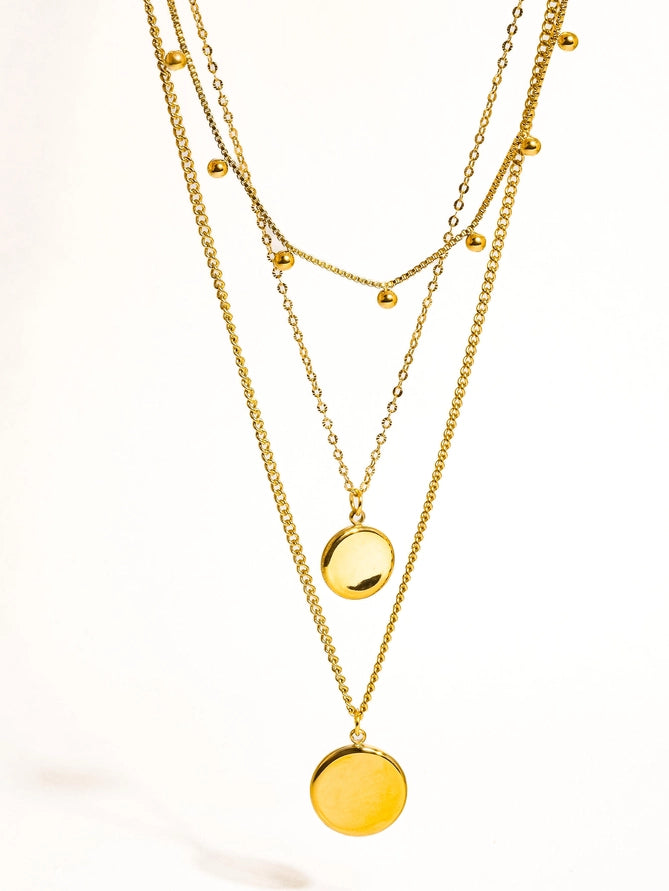 The Soleil Pendant Necklace Set