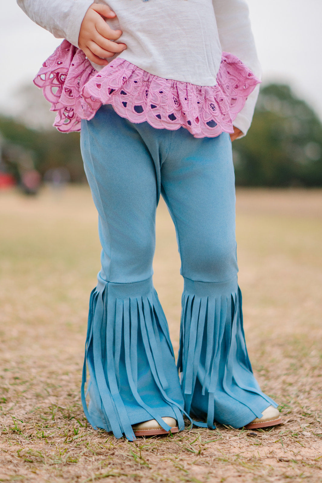 Model is wearing a 3T