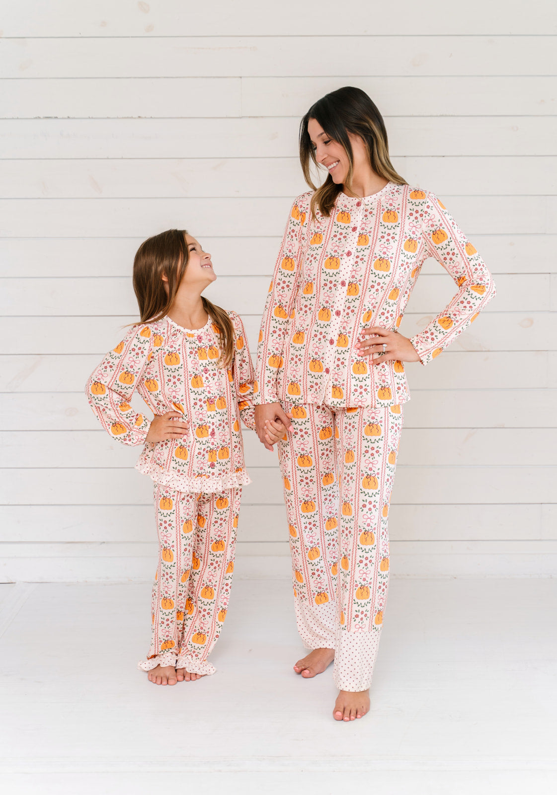 Women's Lounge Set | Pumpkin Kisses (Pre-Order)